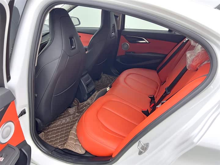 Фото 14 - BMW 1 Series