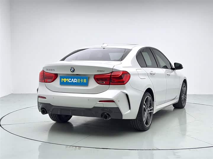 Фото 4 - BMW 1 Series
