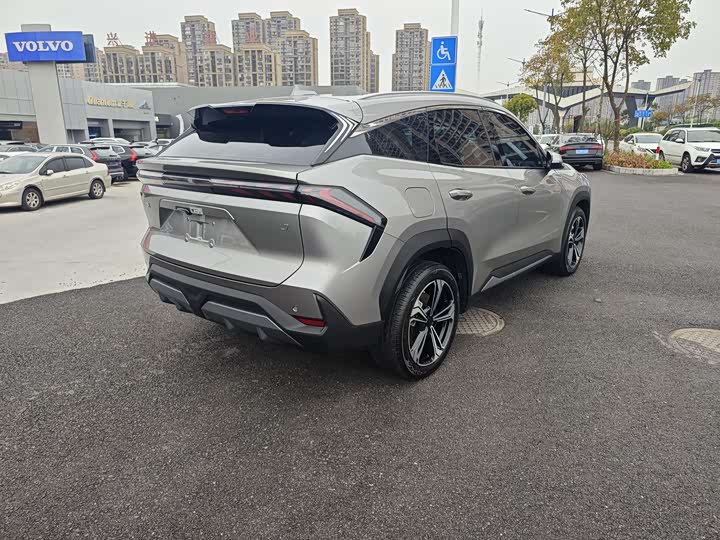 Фото 5 - Geely Galaxy L7