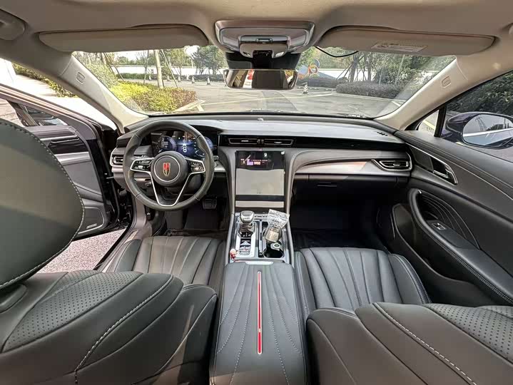 Фото 4 - Hongqi H5
