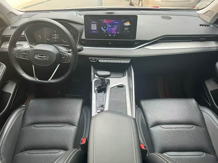 Фото 8 - Geely Preface