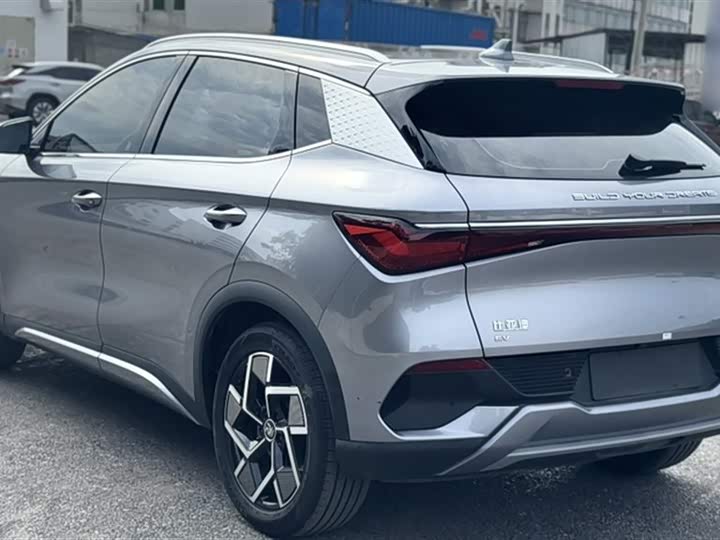 Фото 14 - BYD Yuan Plus