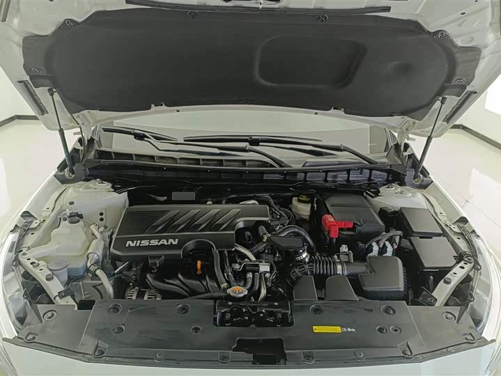 Фото 10 - Nissan Teana