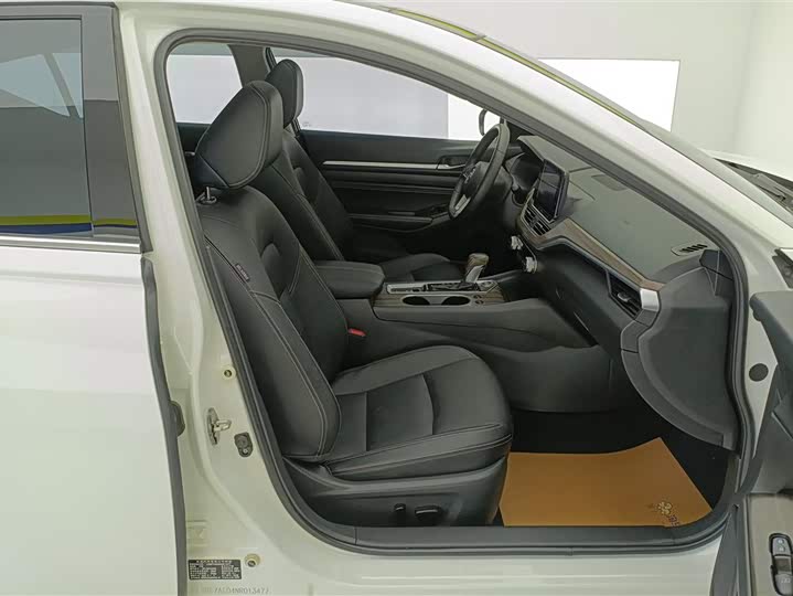 Фото 8 - Nissan Teana