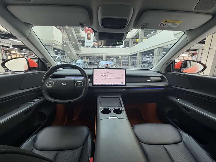 Фото 10 - XPeng G6