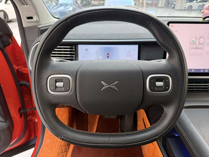 Фото 11 - XPeng G6