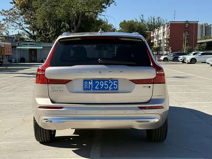Фото 5 - Volvo XC60