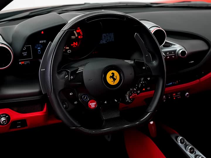 Фото 18 - Ferrari F8