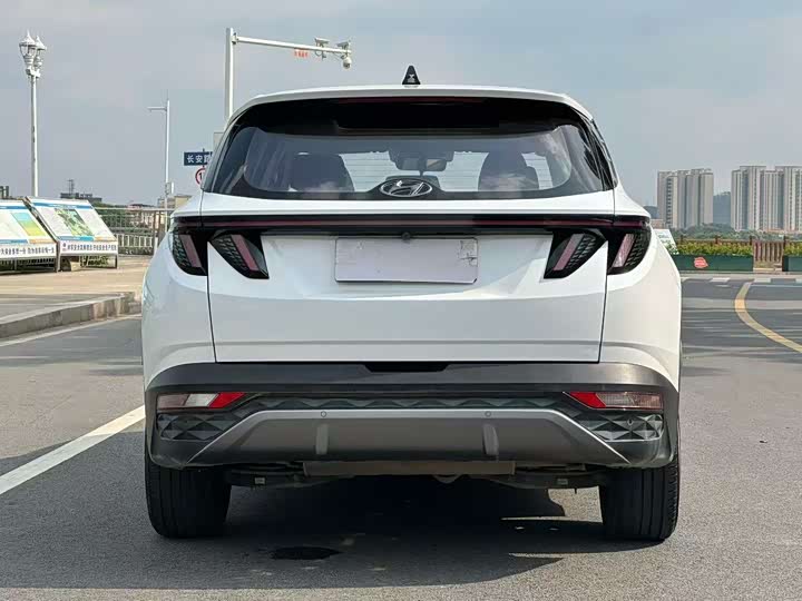 Фото 5 - Hyundai Tucson L