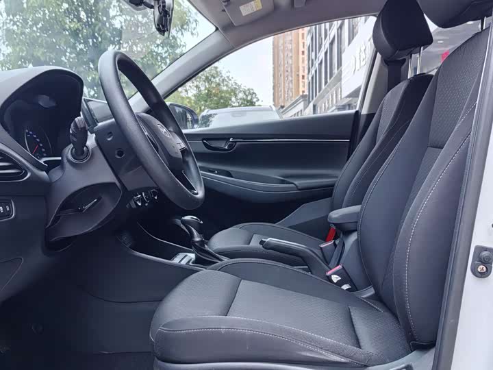 Фото 13 - Hyundai Celesta