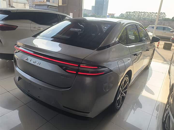 Фото 7 - GAC Aion S Plus