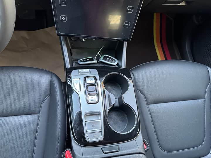 Фото 16 - Hyundai Tucson L