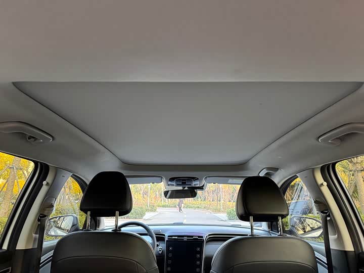 Фото 21 - Hyundai Tucson L