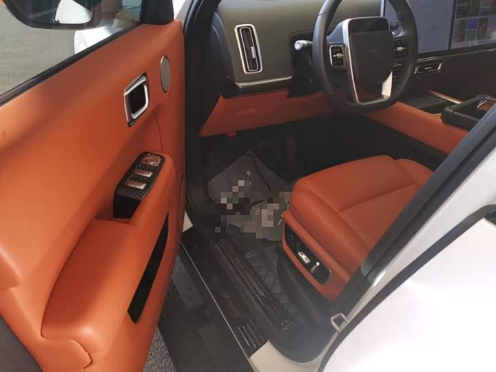 Фото 16 - LiXiang L7