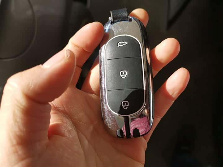 Фото 9 - LiXiang L7