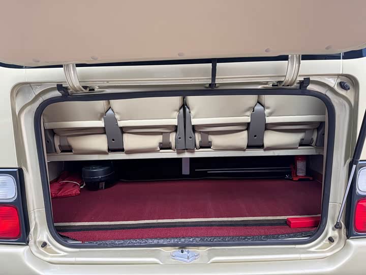 Фото 9 - Toyota Coaster