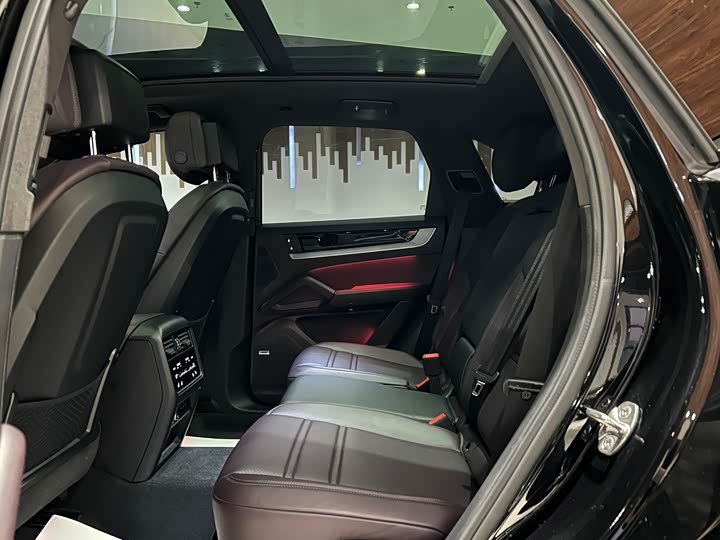 Фото 20 - Porsche Cayenne