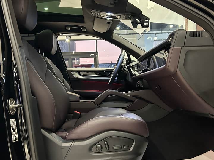 Фото 25 - Porsche Cayenne