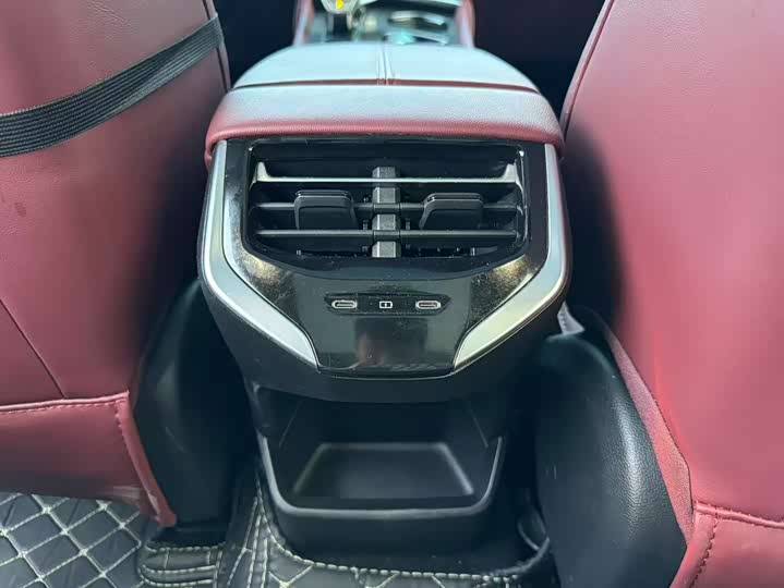 Фото 10 - MG Motor 7