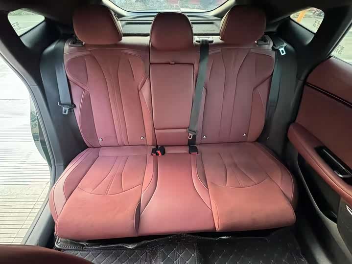 Фото 8 - MG Motor 7