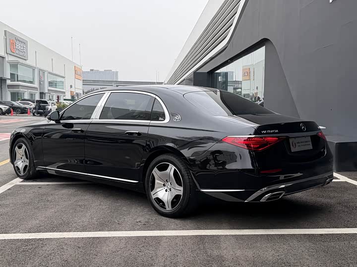 Фото 22 - Mercedes-Benz Maybach S-Class