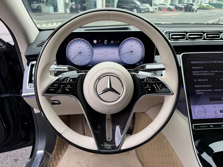 Фото 5 - Mercedes-Benz Maybach S-Class