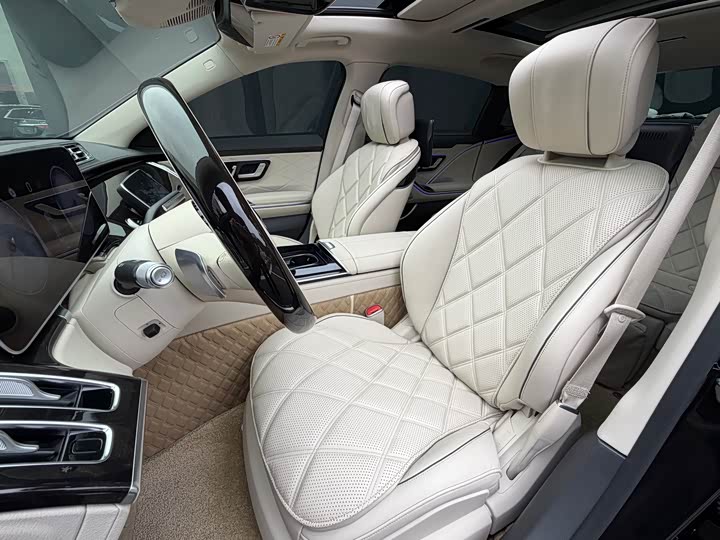 Фото 8 - Mercedes-Benz Maybach S-Class