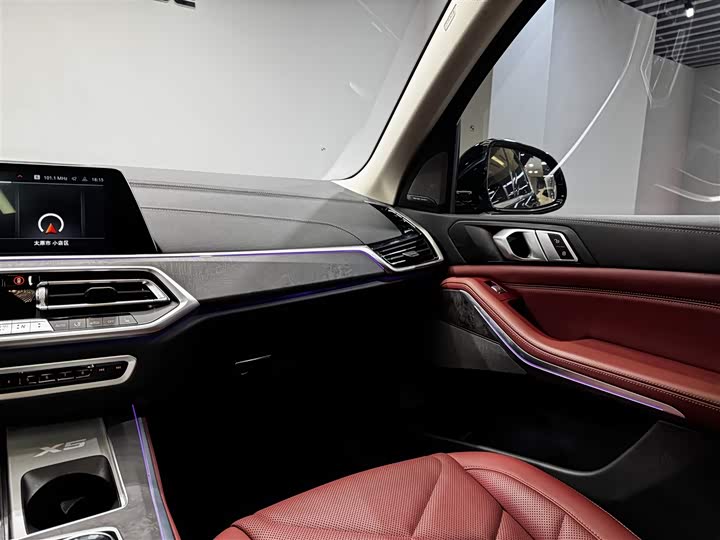 Фото 23 - BMW X5