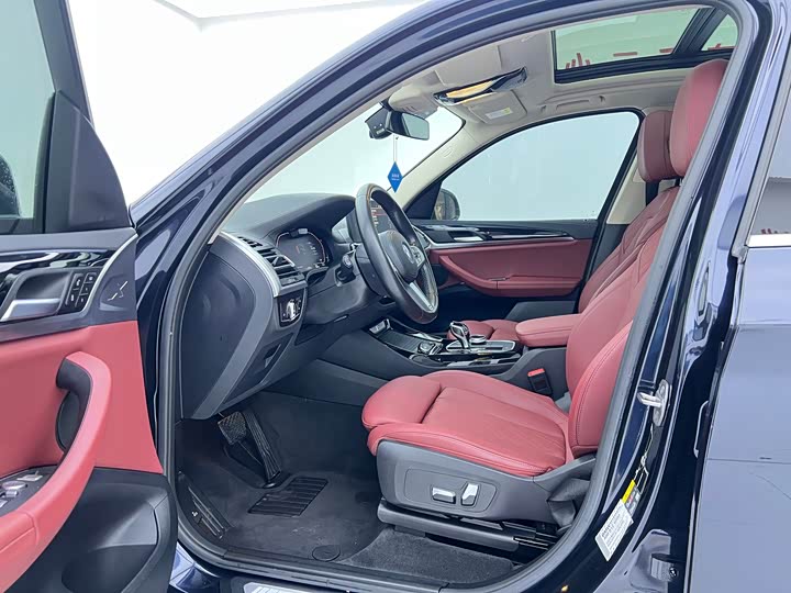 Фото 7 - BMW iX3