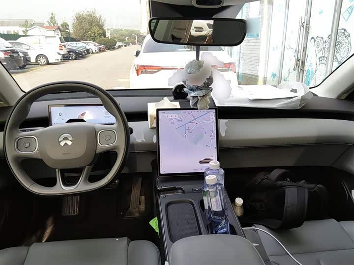 Фото 10 - Nio ET5