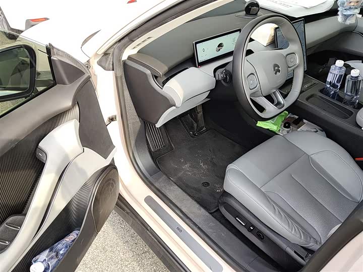 Фото 16 - Nio ET5