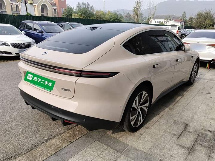 Фото 7 - Nio ET5