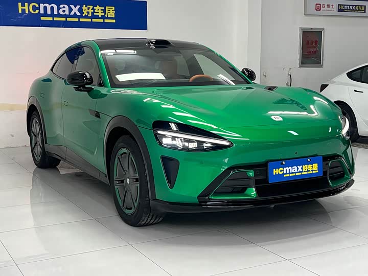 Фото 3 - Xiaomi YU7