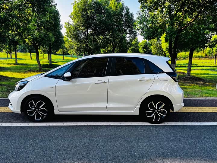 Фото 4 - Honda Life