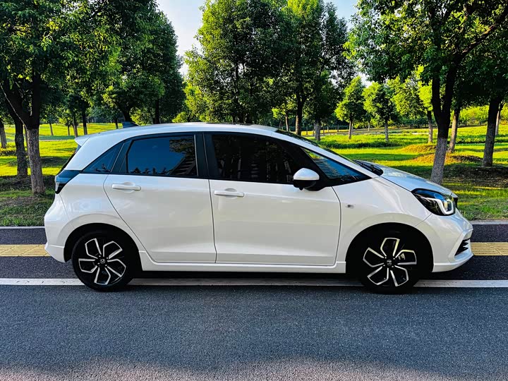 Фото 5 - Honda Life