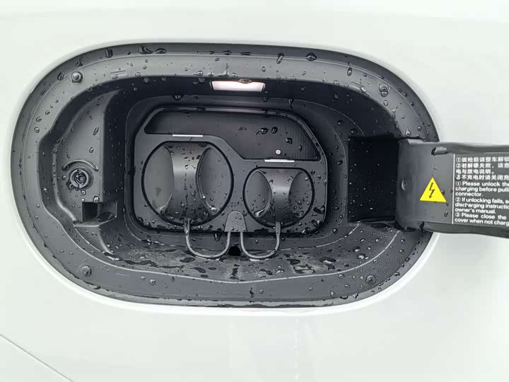 Фото 12 - BYD Qin Plus