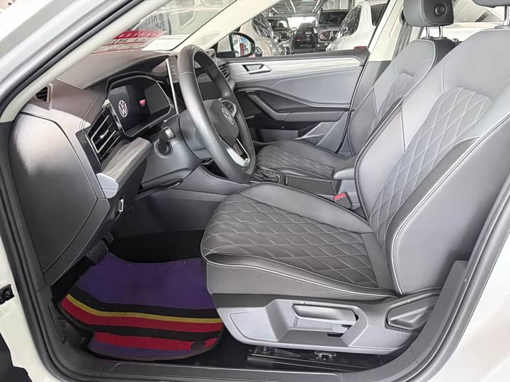 Фото 8 - Volkswagen Sagitar L