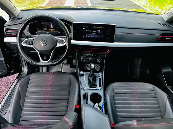 Фото 12 - Volkswagen Lavida