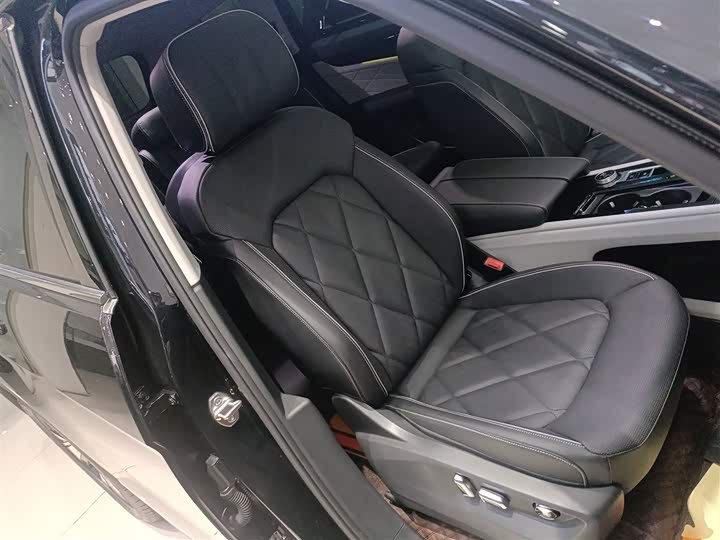 Фото 25 - Volkswagen Teramont Pro