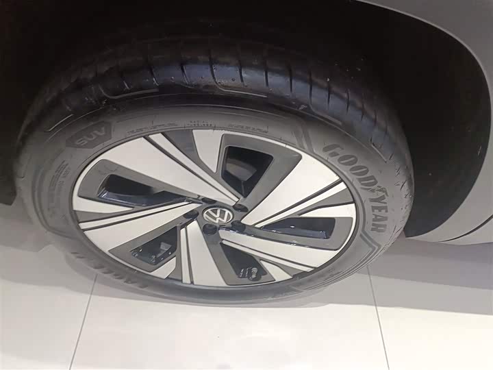 Фото 26 - Volkswagen Teramont Pro