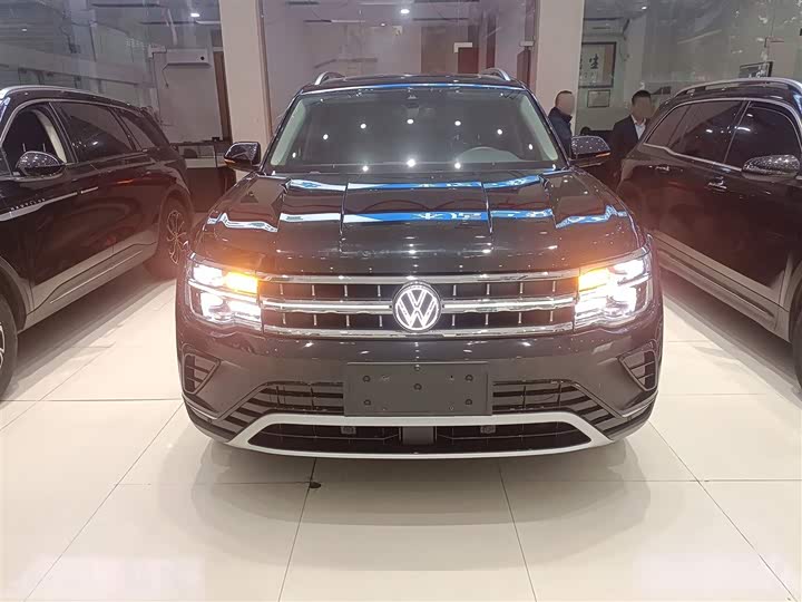 Фото 3 - Volkswagen Teramont Pro