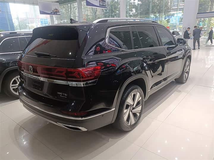 Фото 7 - Volkswagen Teramont Pro