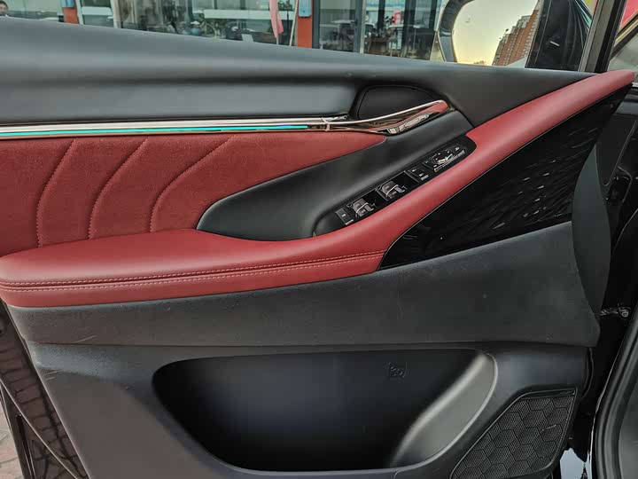 Фото 7 - GAC Trumpchi M8