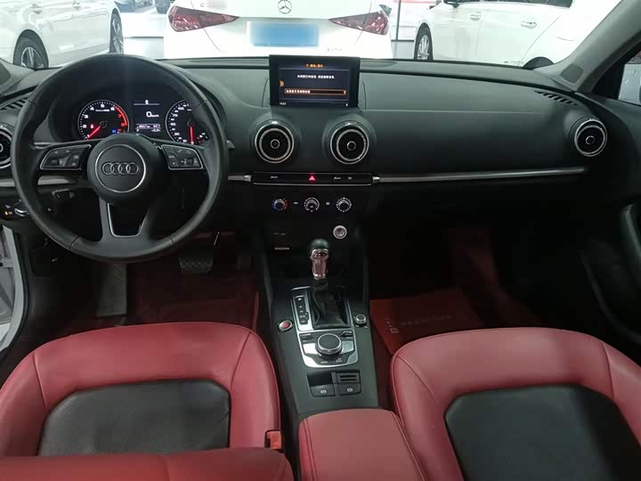 Фото 10 - Audi A3