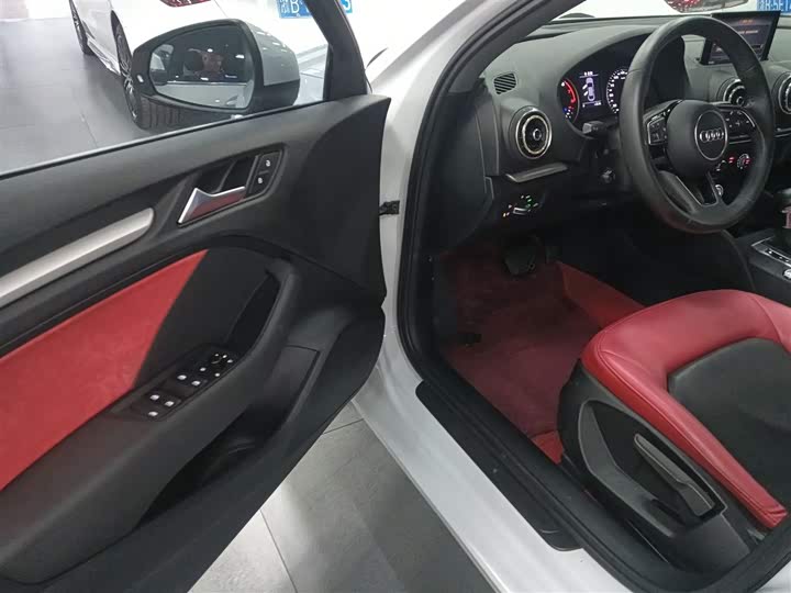 Фото 16 - Audi A3