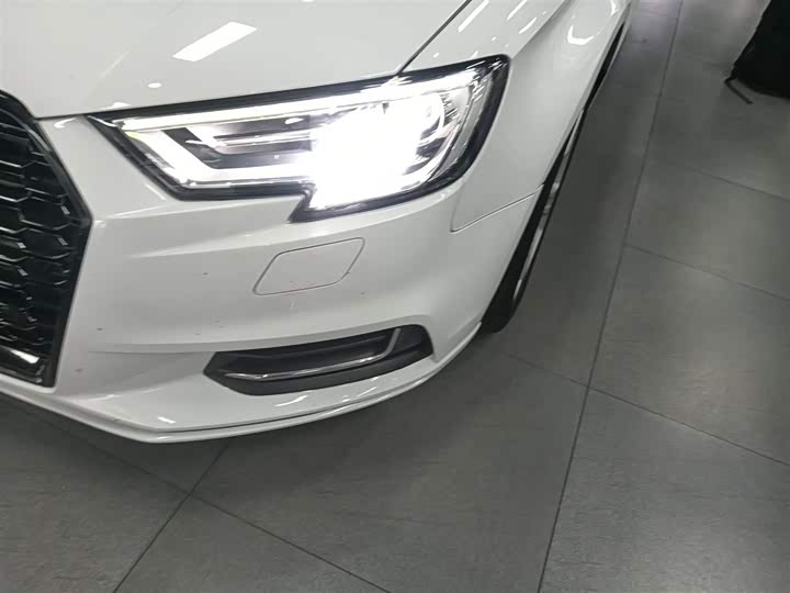 Фото 24 - Audi A3