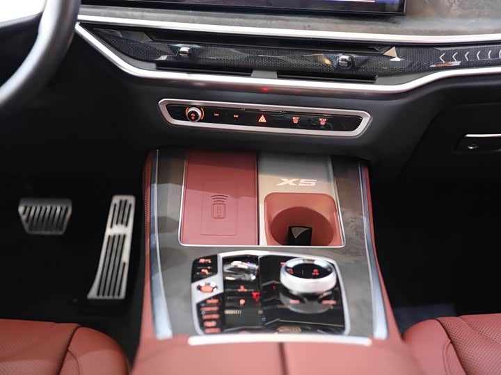 Фото 20 - BMW X5