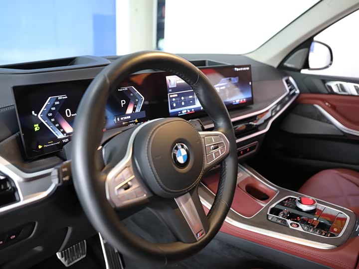 Фото 37 - BMW X5