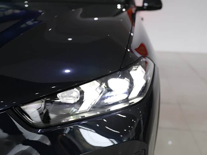 Фото 42 - BMW X5