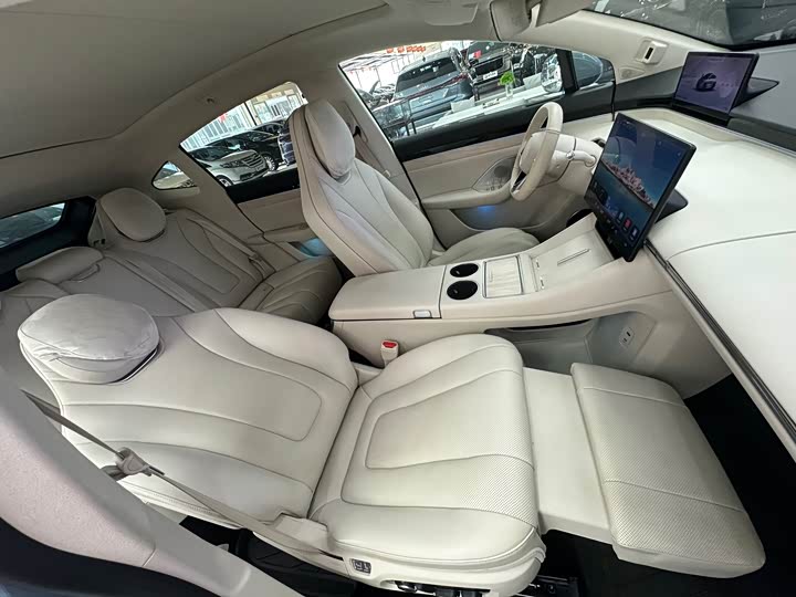 Фото 12 - Luxeed R7